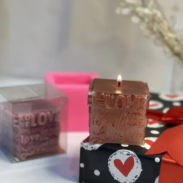 قالب مکعب لاو