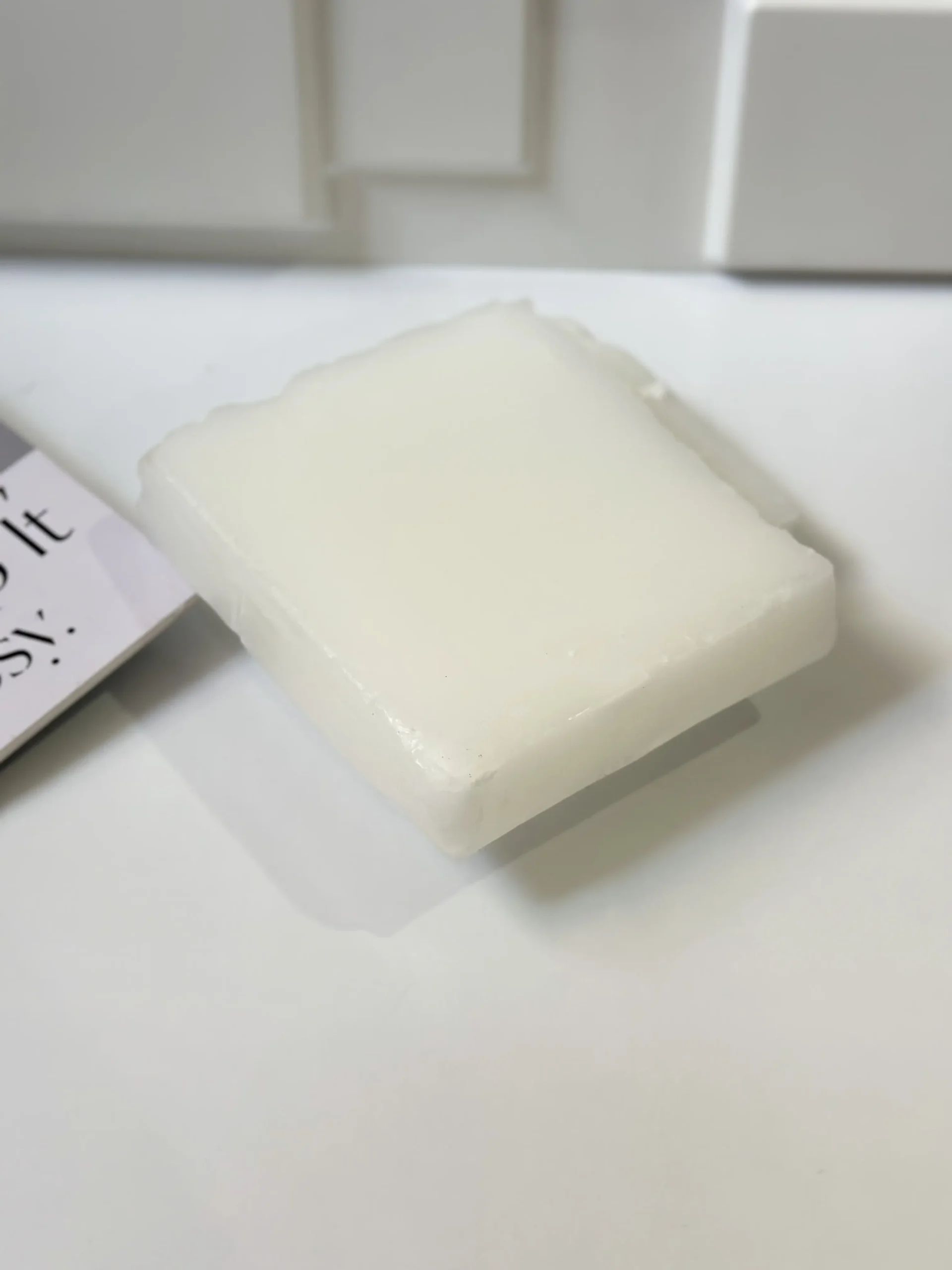 پارافین یک درصد سبک