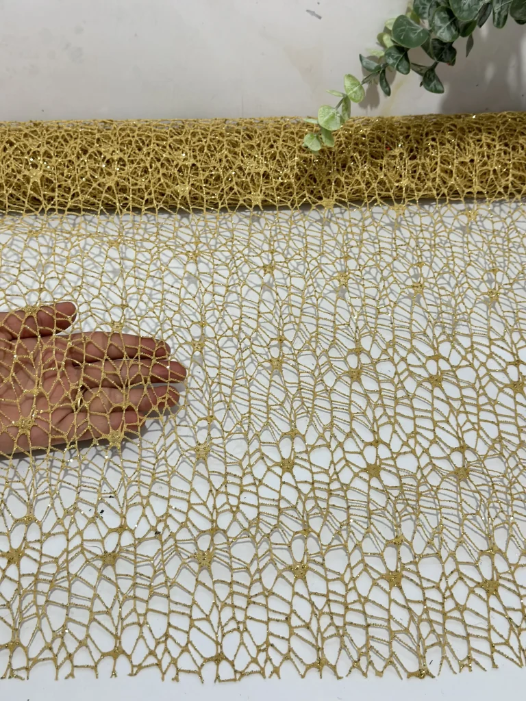 تور کنفی طلایی