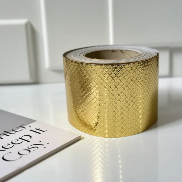 شبرنگ زنبوری طلایی