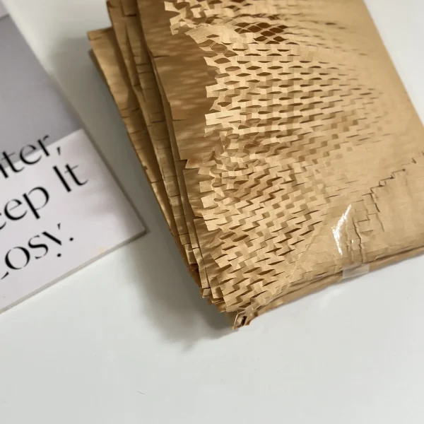 کاغذ کرافت زنبوری