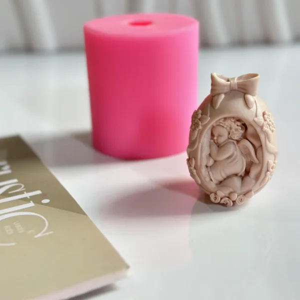 قالب کودک پاپیون دار