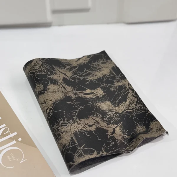 چرم طرح سنگی