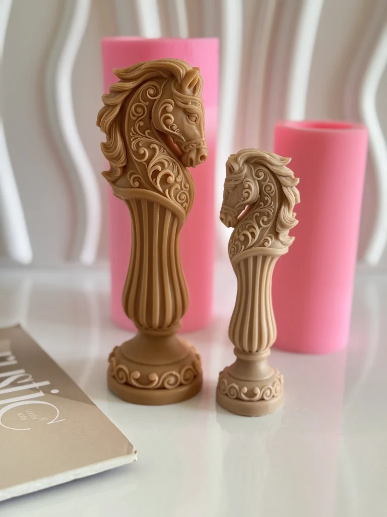 قالب اسب لاریس