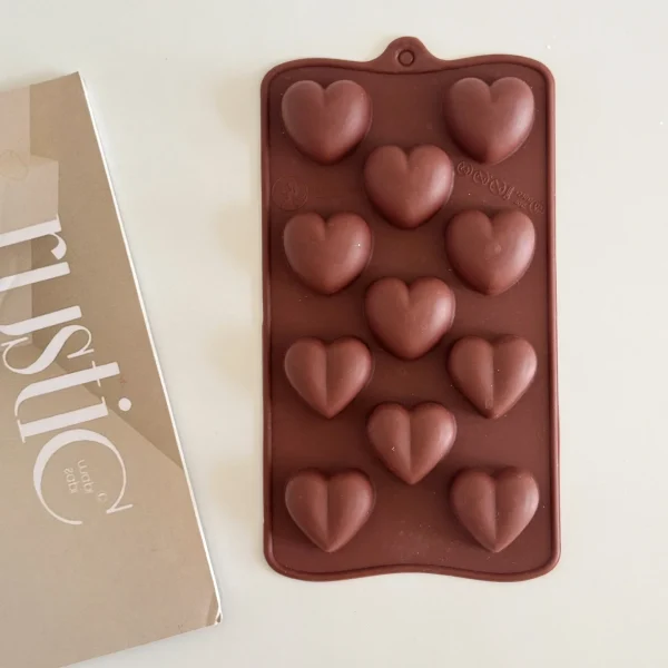 قالب قلب شکلاتی